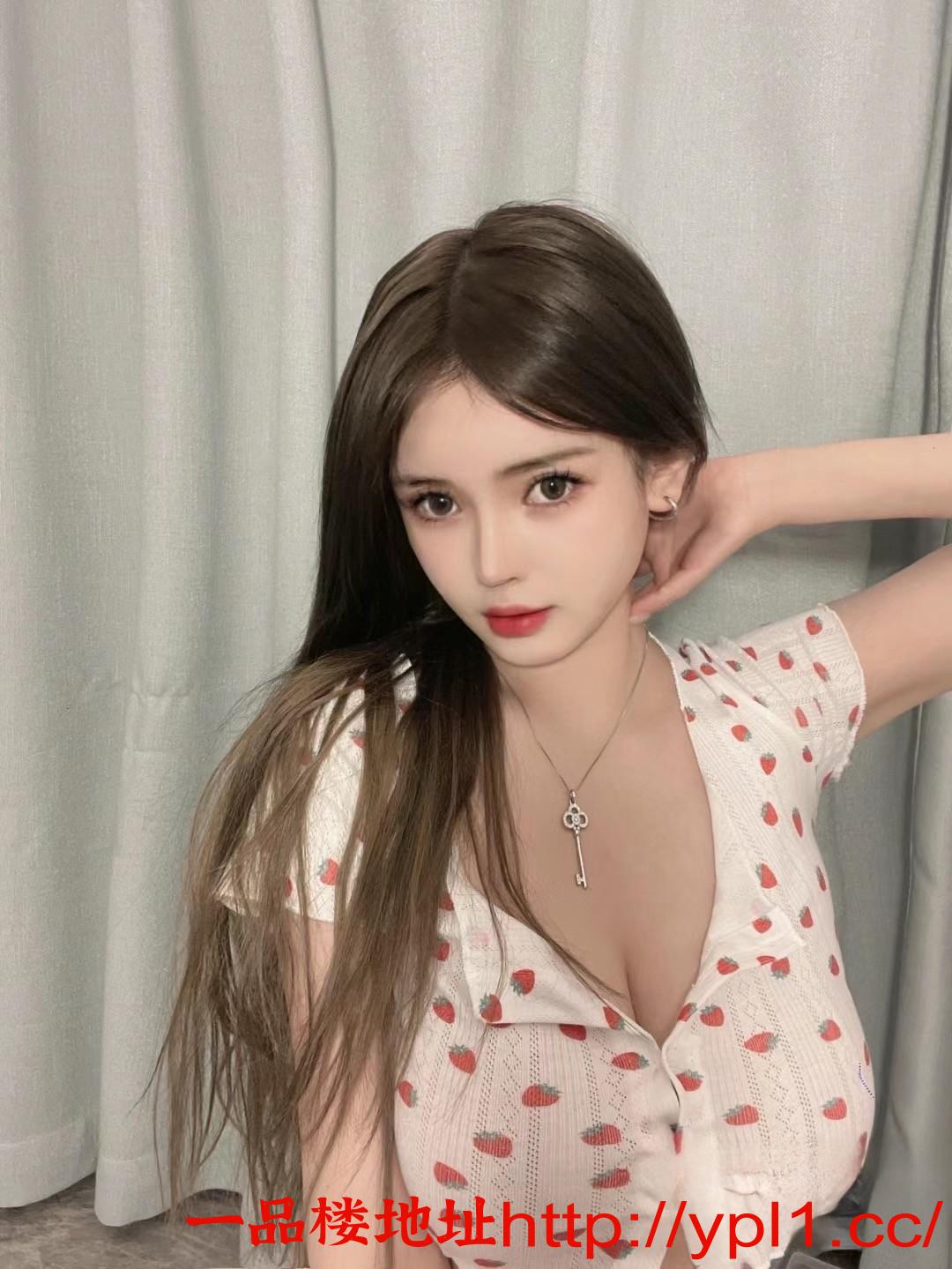 滨江年轻嫩妹真实D乳手感超群