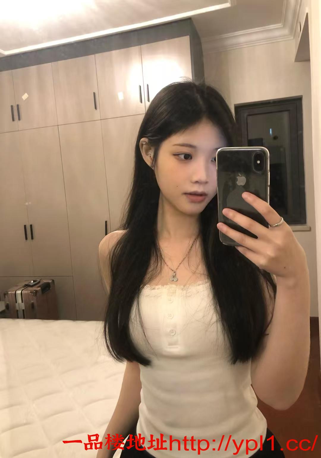 宝塔区高颜值粉嫩逼紧水多兼职的清纯白虎妹