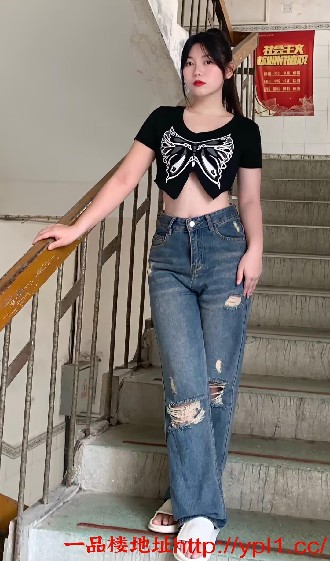 性感翘臀良家妹妹