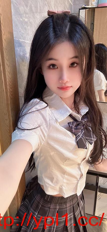 极品超肥嫩逼易高潮会喷水