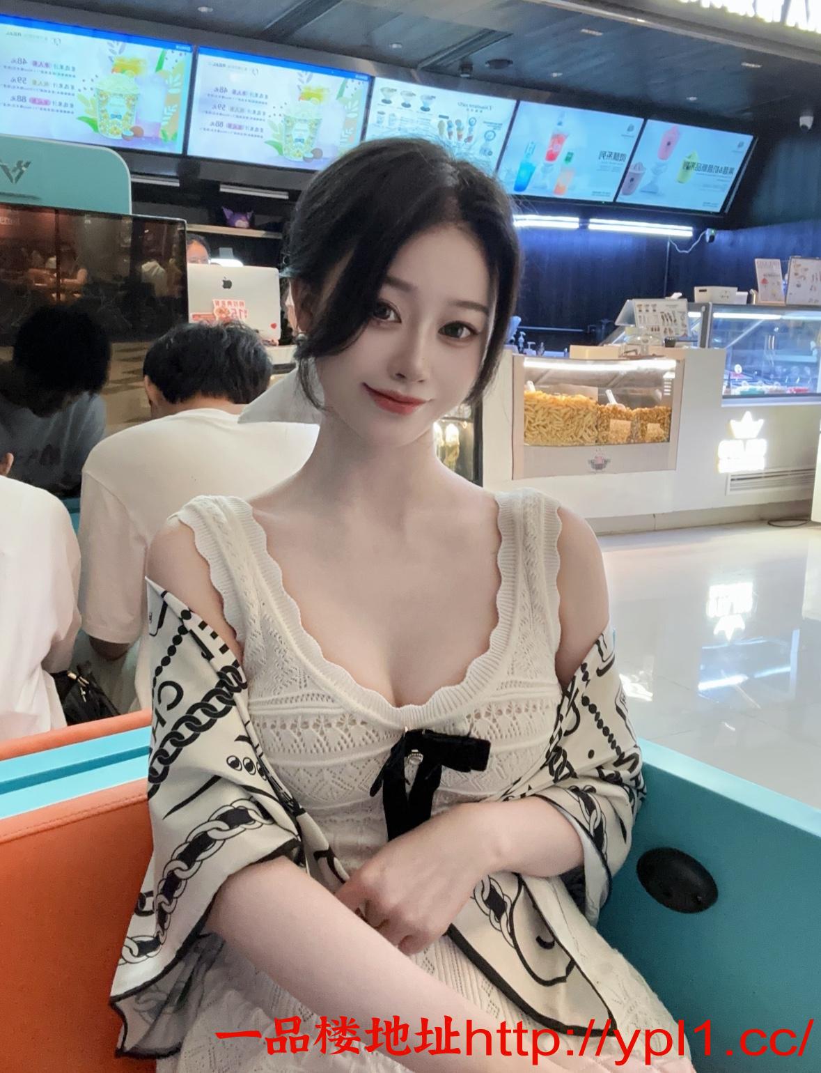 性感迷人小妖精长腿奶大后入神器