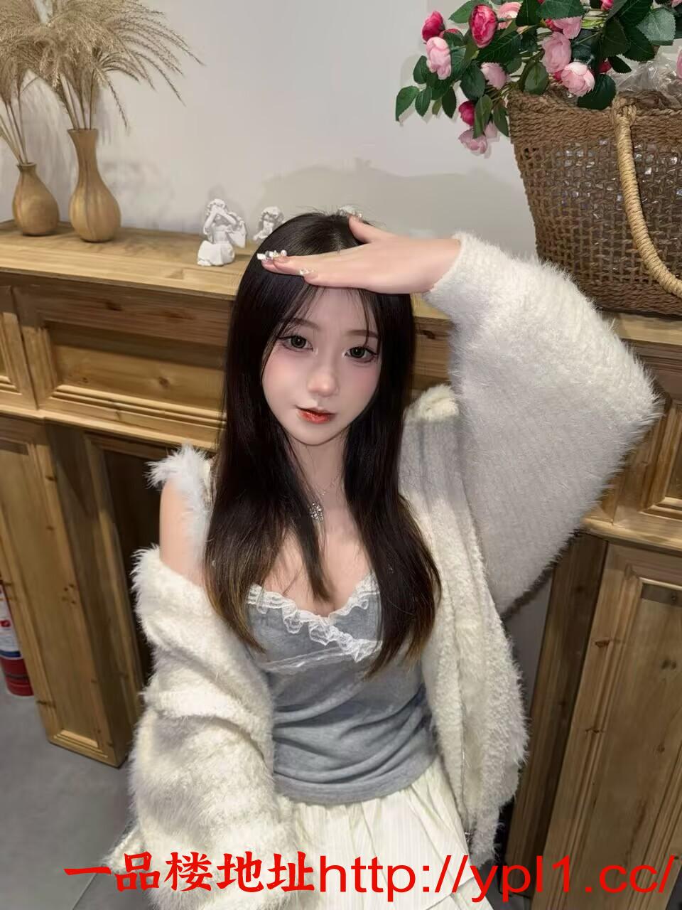 粉嫩多水极品妹妹真人真照温柔妩媚