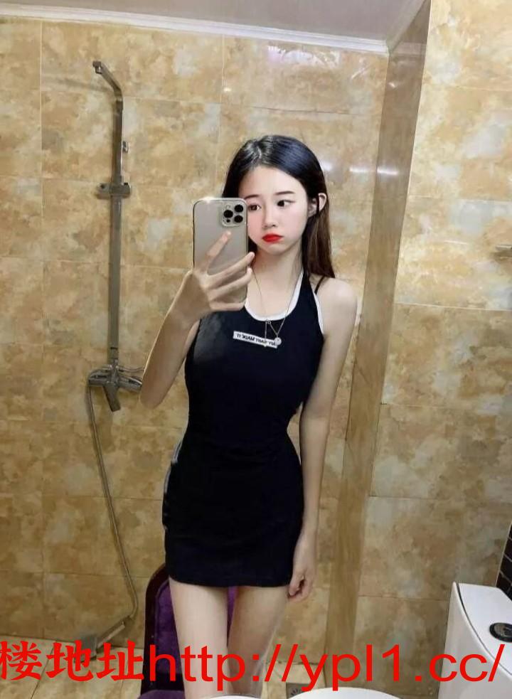 身材颜值都在线的妹子短期下海