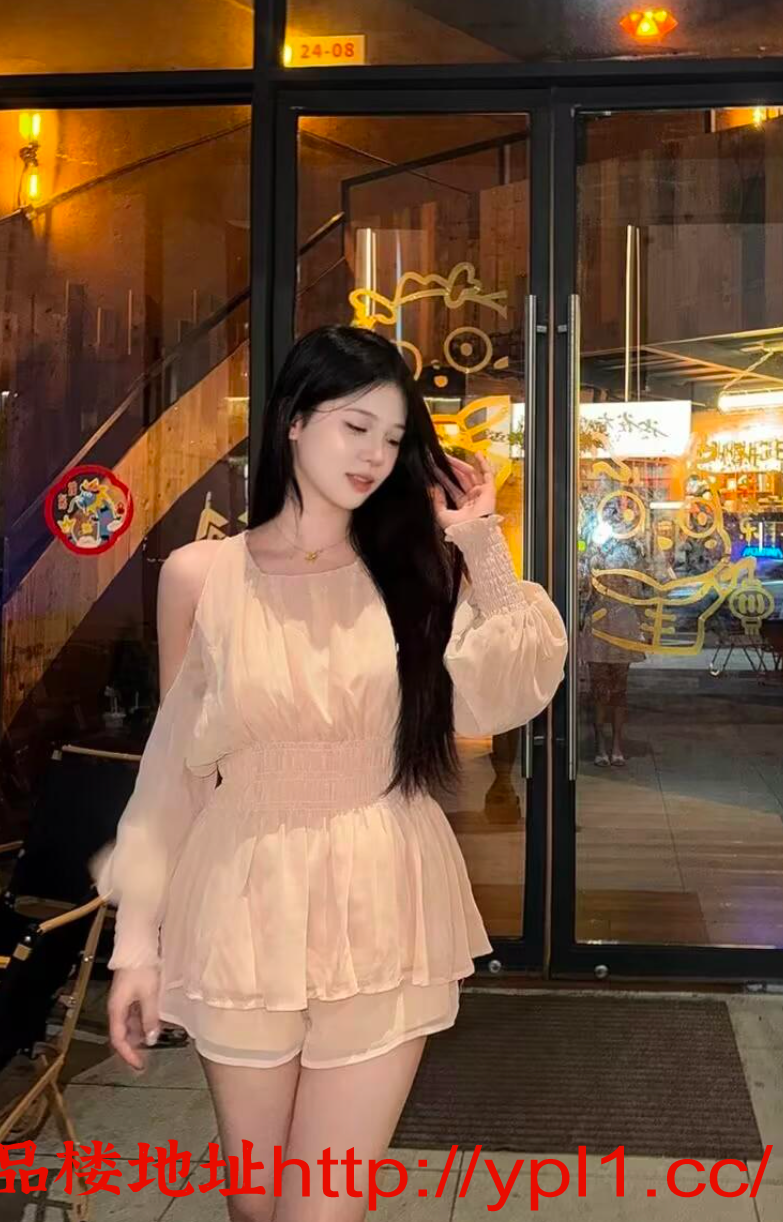 甜妹小腰得劲床上会才艺，服务态度好