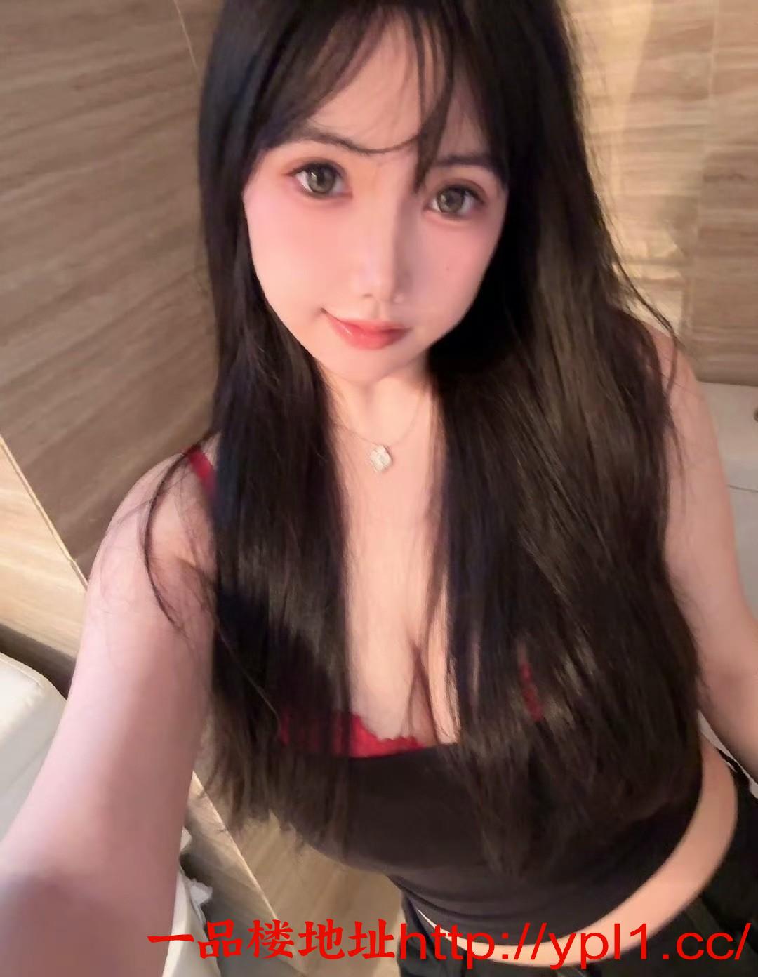 性感丰满大胸骚货