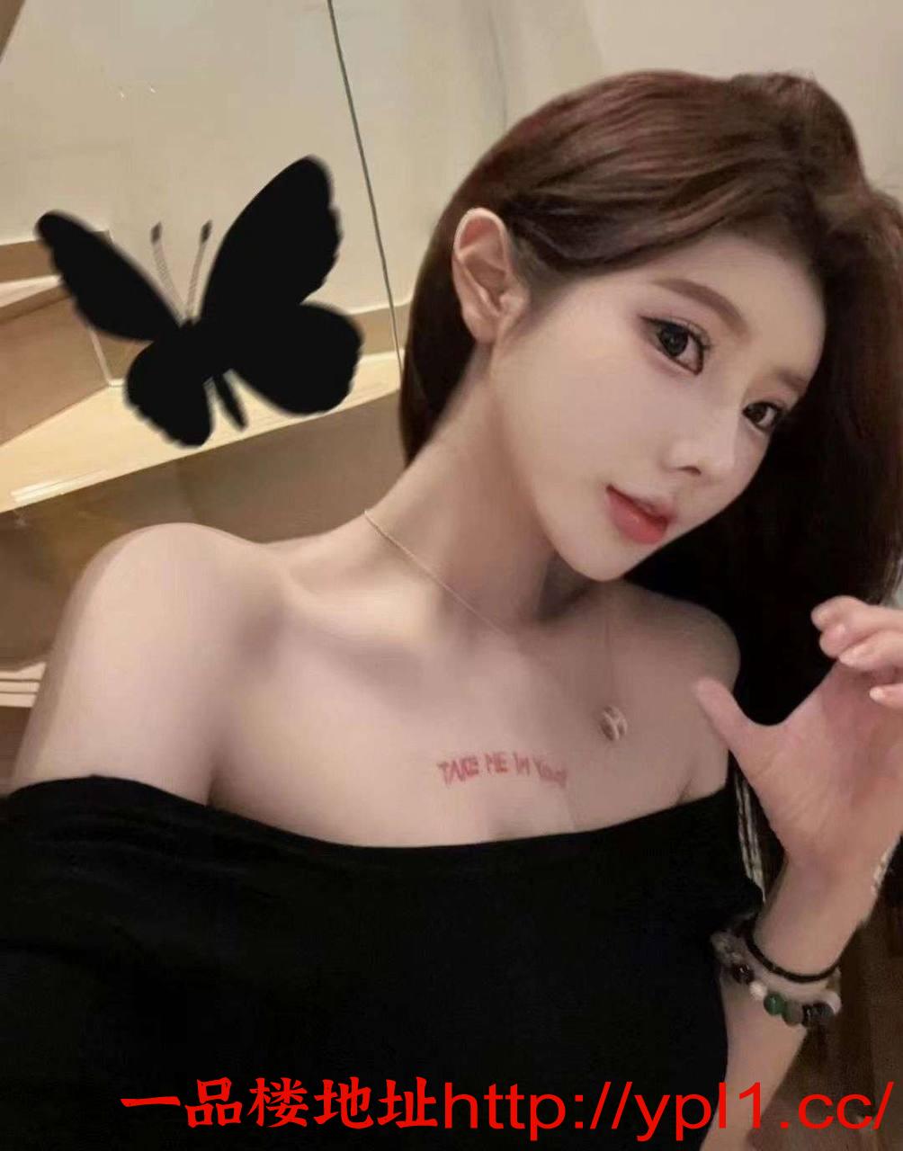 清纯粉嫩多水的小姐姐兼职