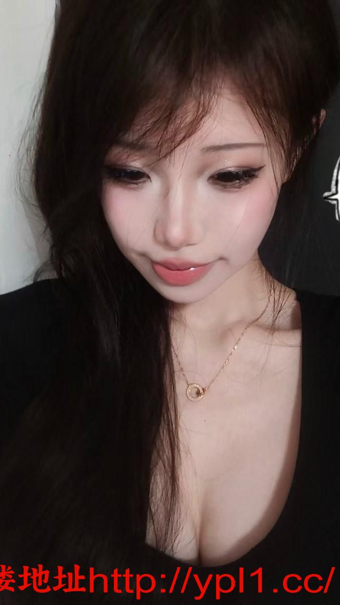 兼职嫩妹穴紧水多身材好会调情