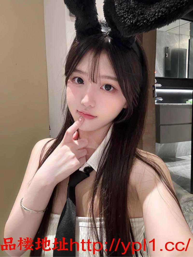 白嫩多汁小学妹听指挥