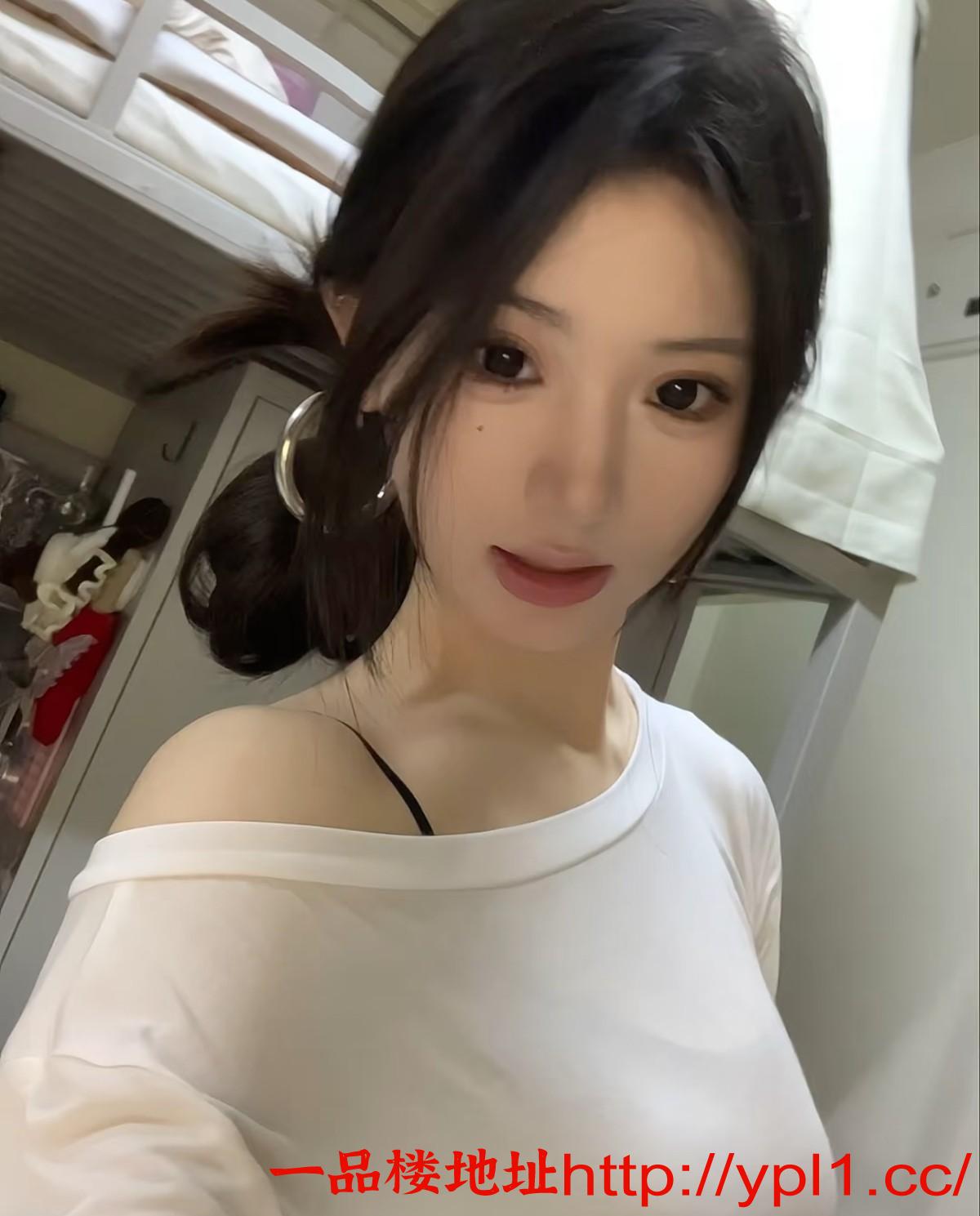 骚气妹妹会各种姿势主动淫荡