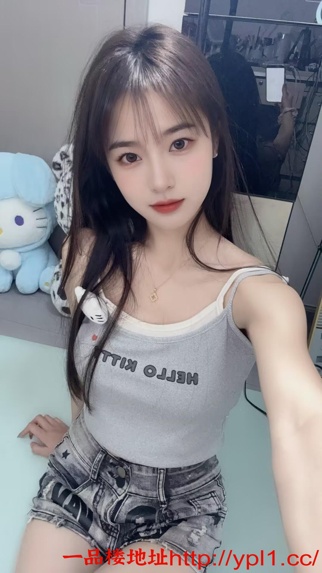 性感兼职极品小骚货