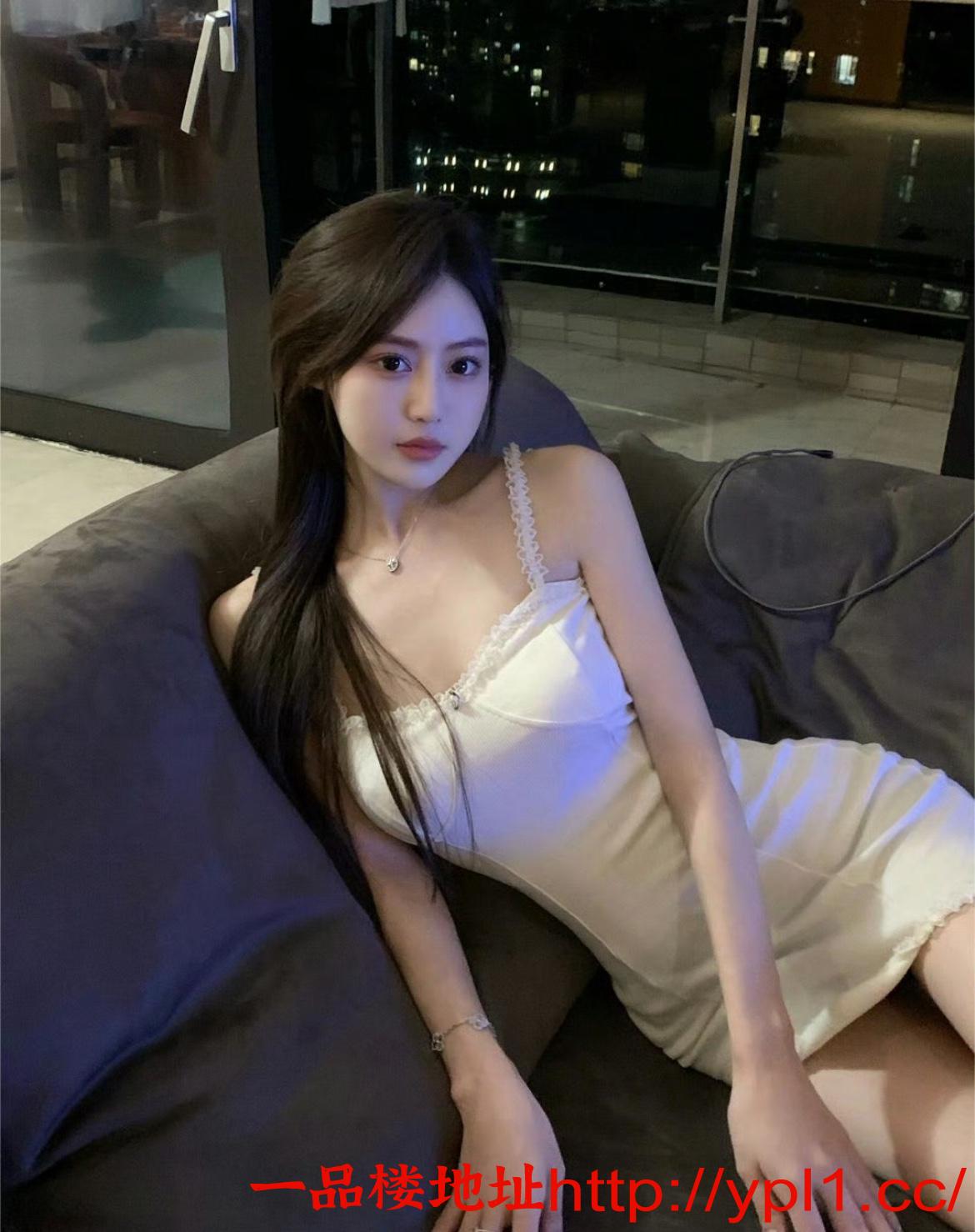 可盐可甜肤白貌美水多美鲍粉胸