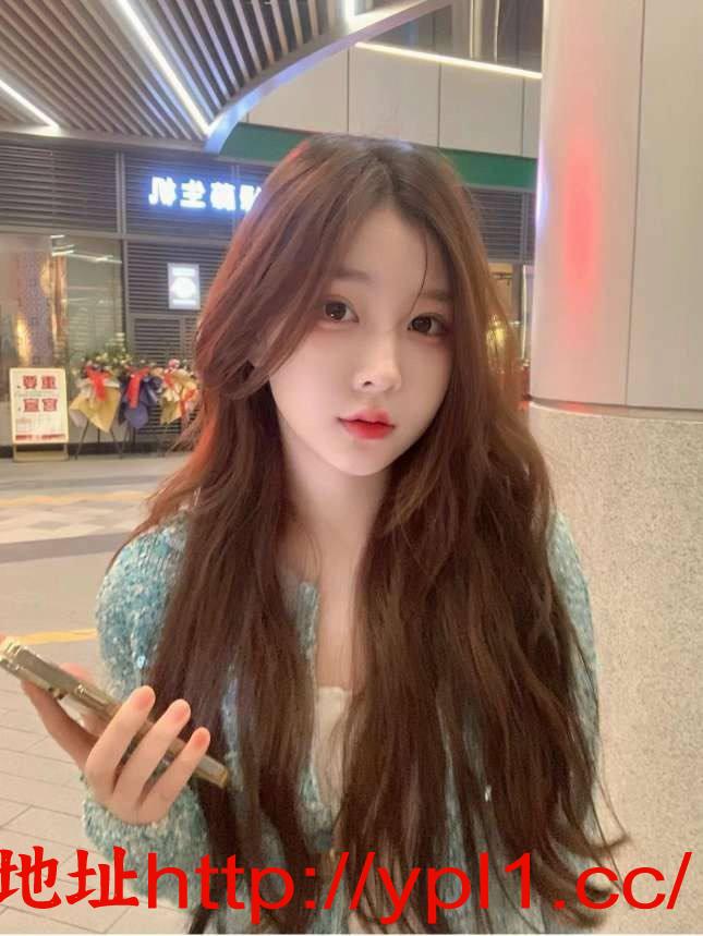 口爆一流情趣骚逼一枚