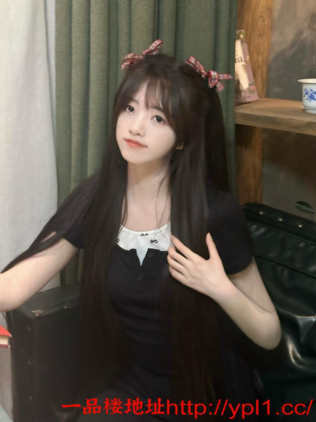 21岁超嫩的白虎馒头逼刚开发出来很敏感