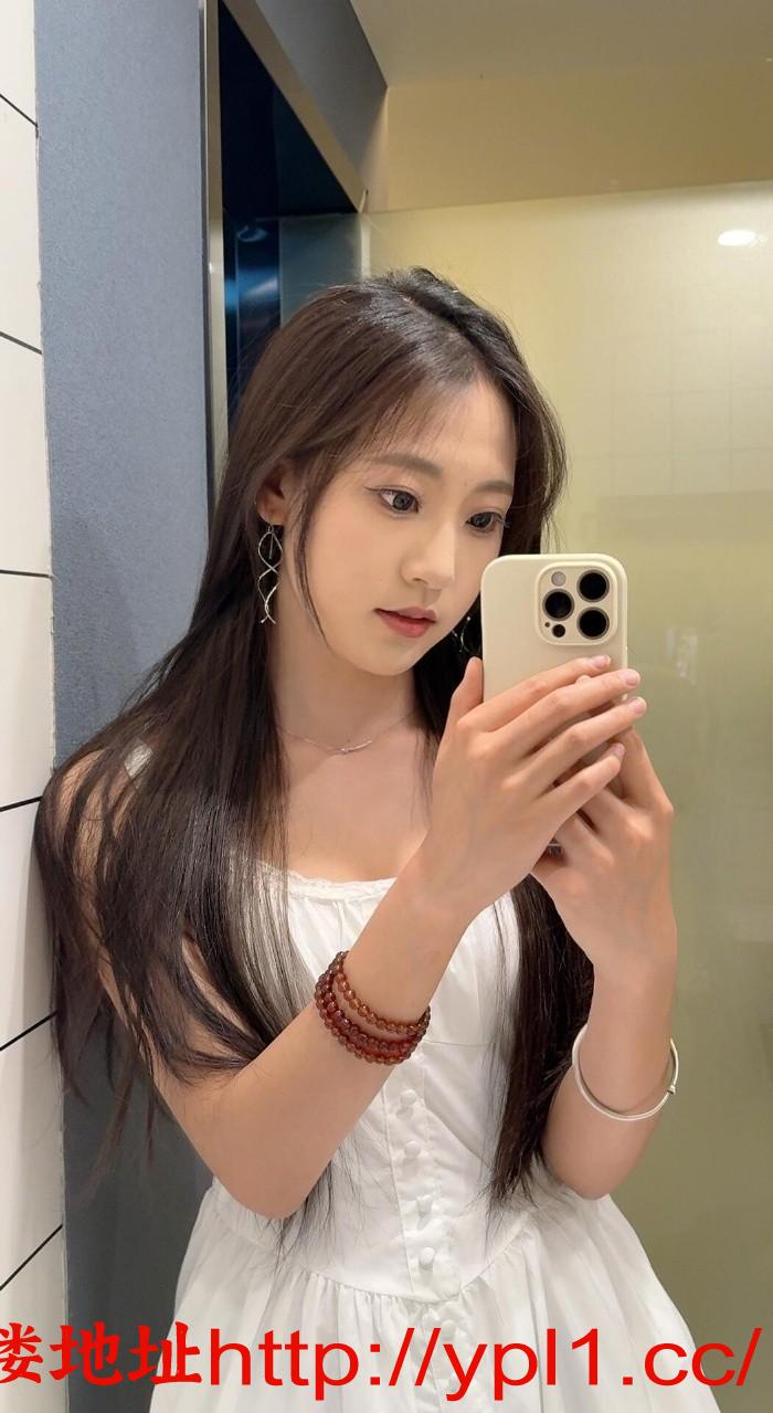 兼职性感小美女一枚活很好懂配合