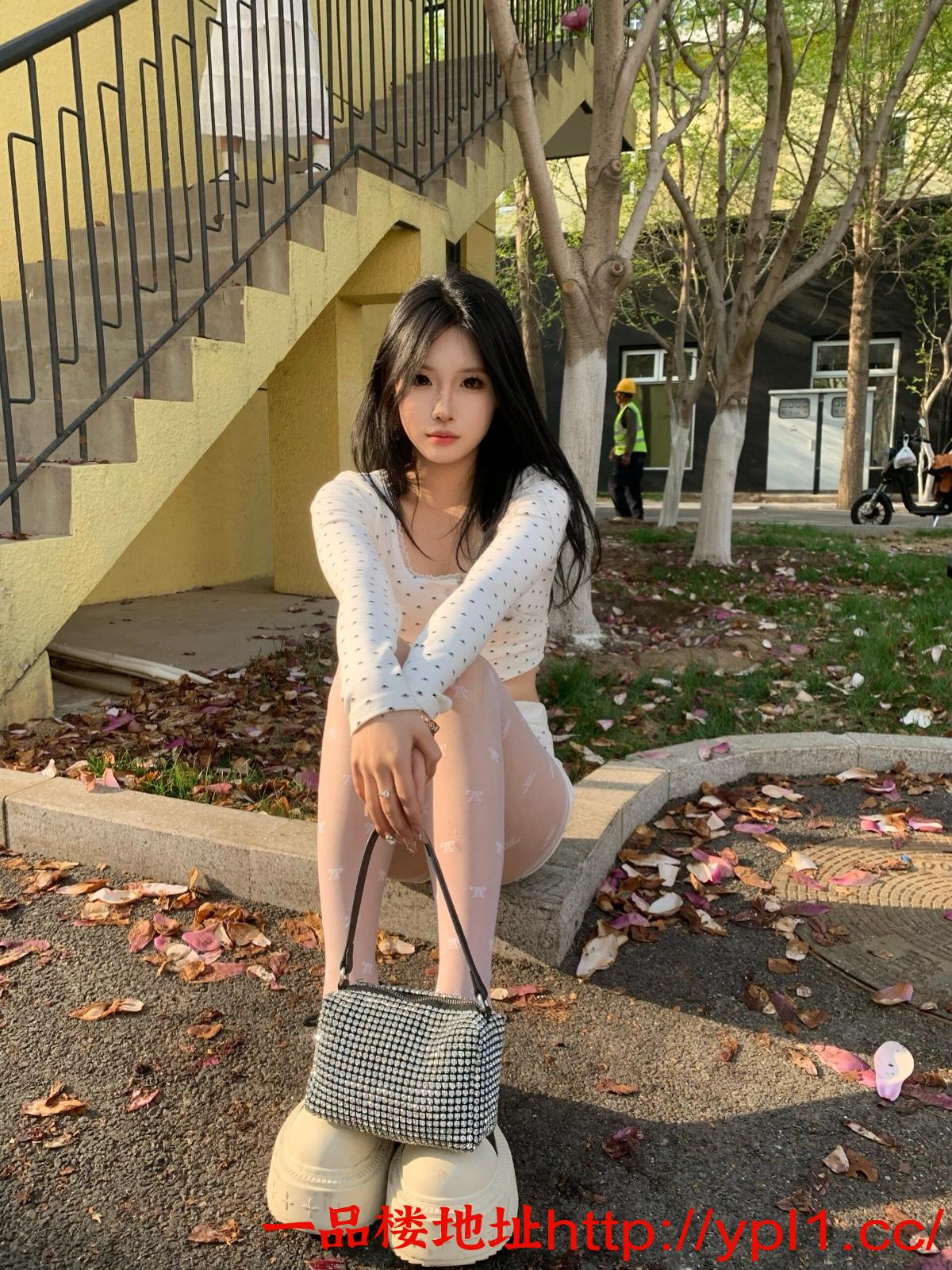 兼职小妹三点粉小穴嘴巴特紧