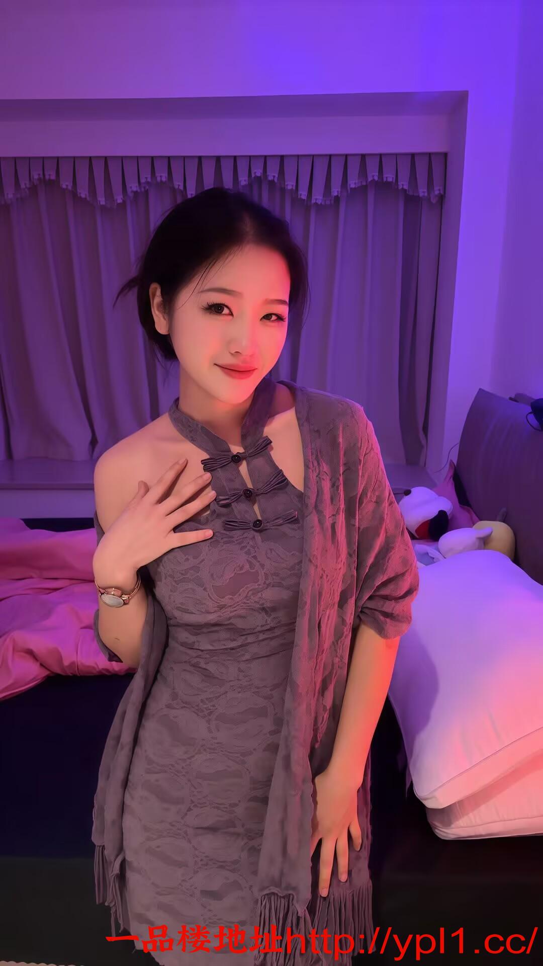 瑜伽舞蹈老师 粉嫩穴会夹