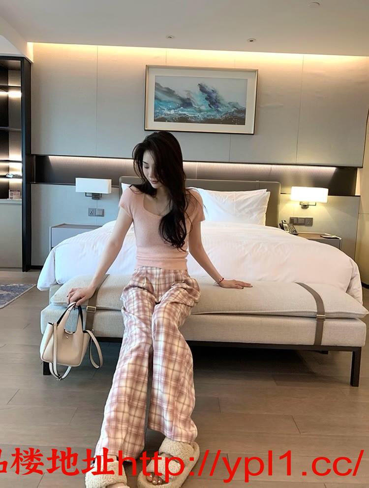 温柔性感身材服务好小姐姐