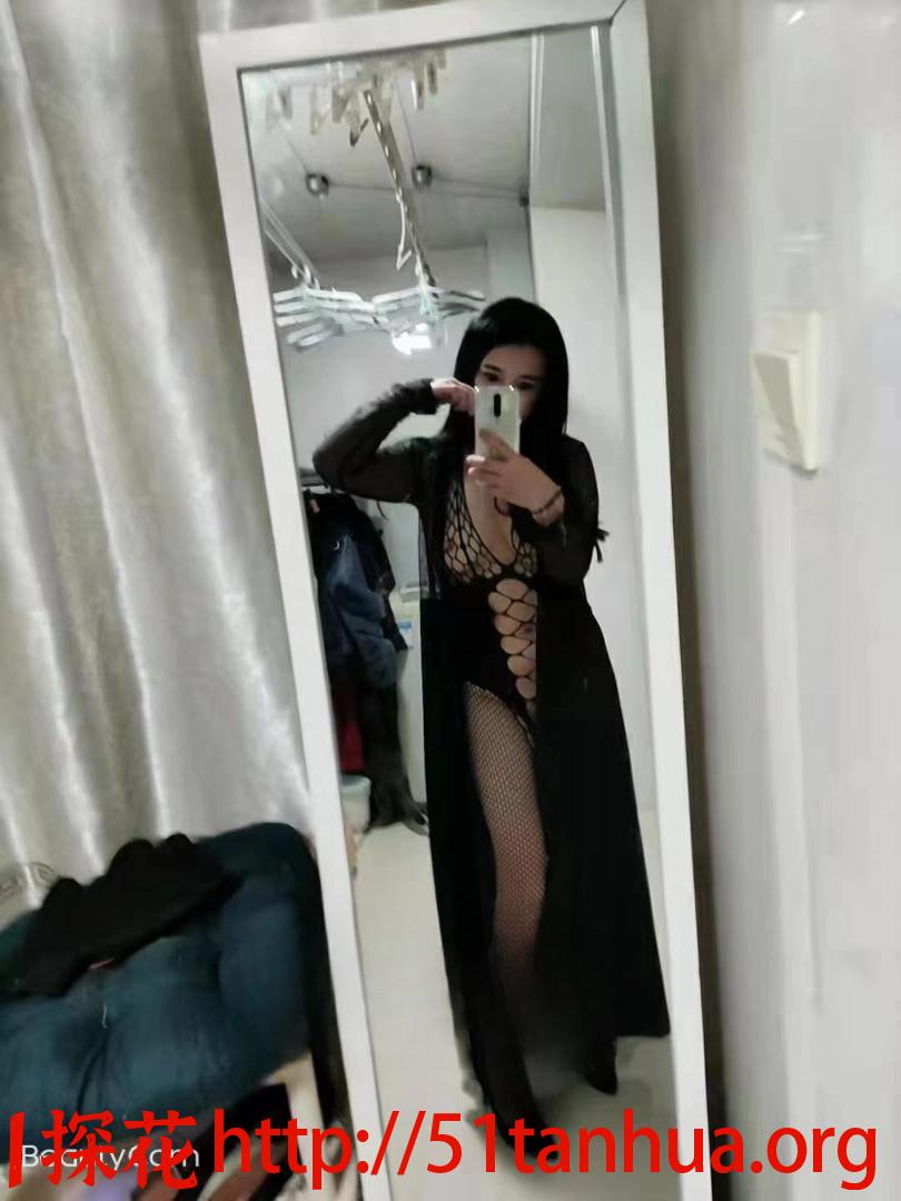 性价比不错地小姐姐