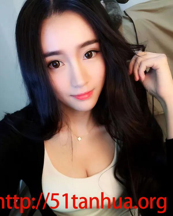 性感美乳小姐姐